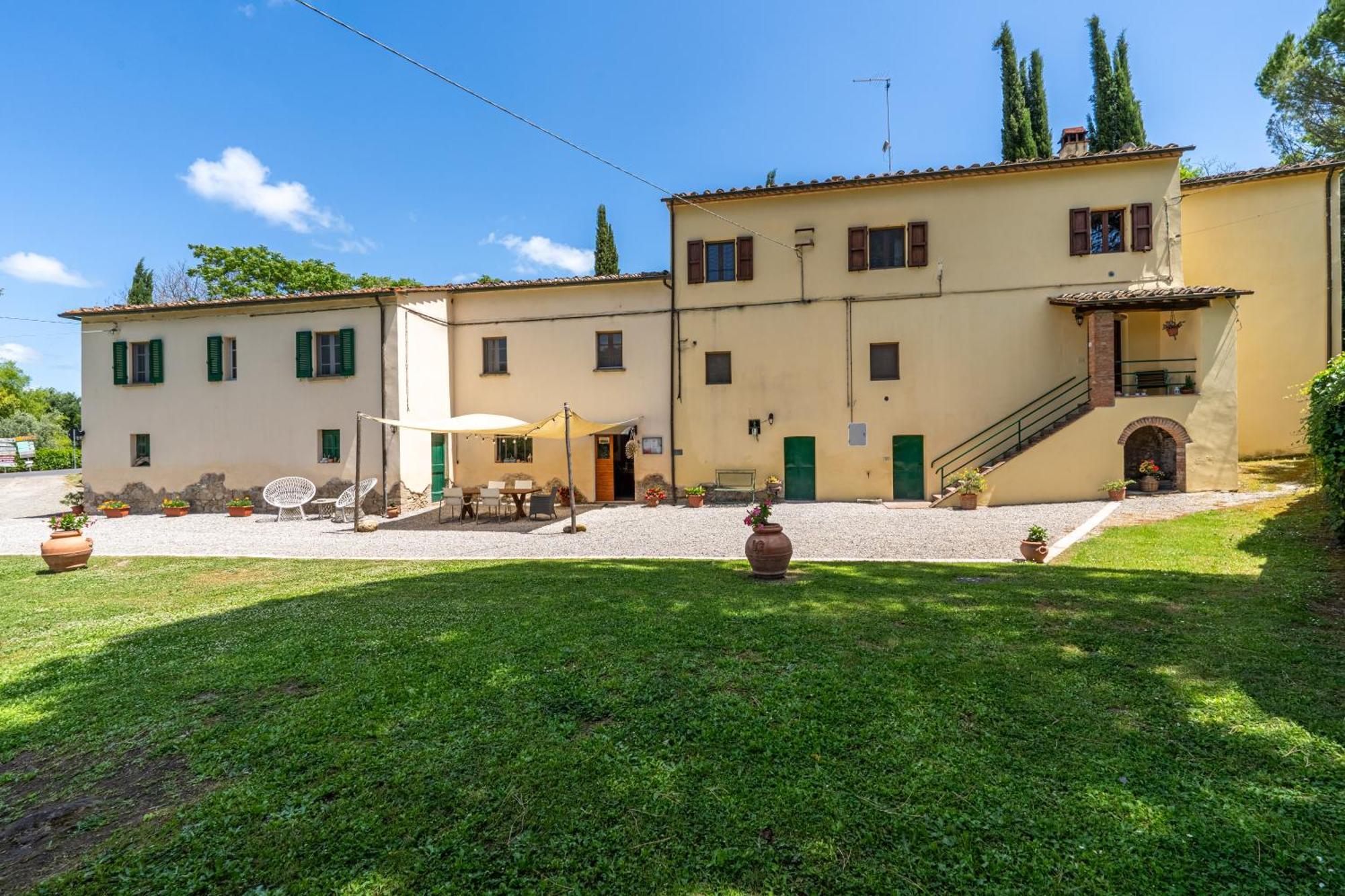 Molino Del Prato Apartment Volterra Exterior photo