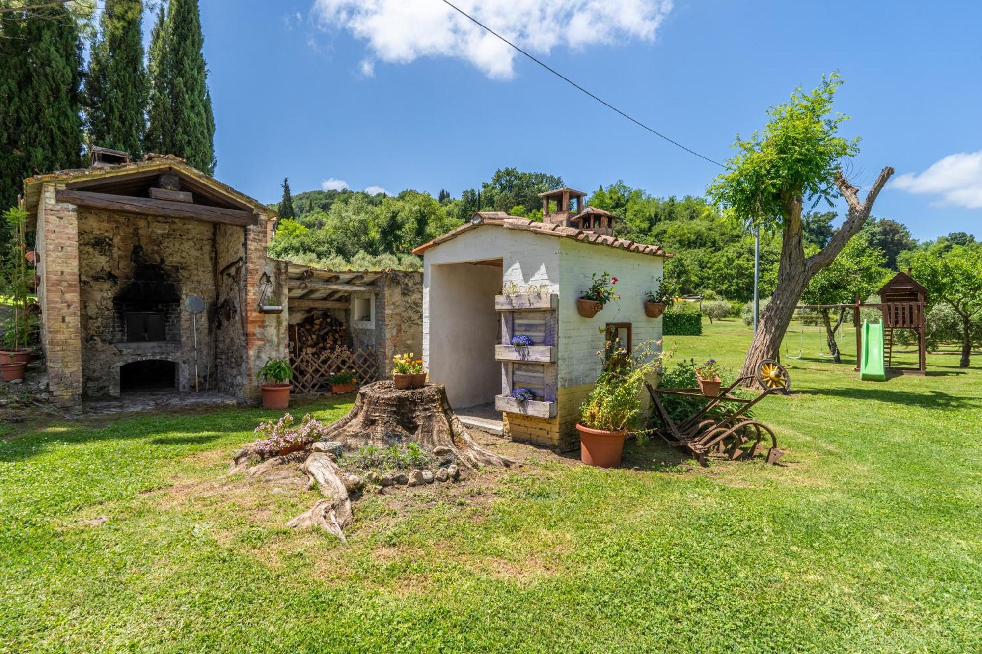 Molino Del Prato Apartment Volterra Exterior photo